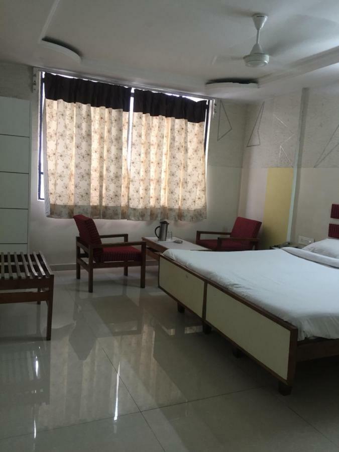 Sarovar Hotel Visakhapatnam Exterior foto